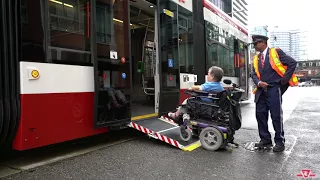 Accessibility: Boarding and exiting the low-floor streetcar