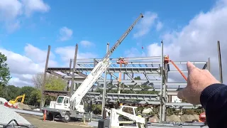 Toolbox Talk: Steel Erection Safety