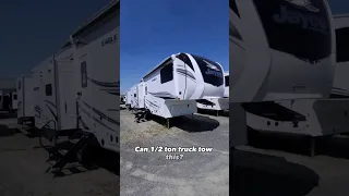 Jayco Eagle 28.5 RSTS Fifth Wheel RV Can a Half-ton Truck tow this? 🤔#rvtour #rvlife #offgrid#jayco