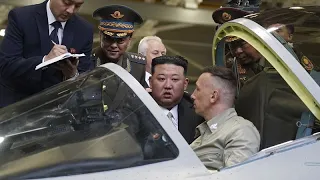 Rusia-Corea del Norte | Kim Jong-un inspecciona dos fábricas rusas de aviones militares