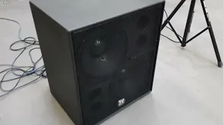 Bass Test RCF 18" L18S800 Bass Reflex 💪🏼 VS 💪🏼  Transparence Dual 15 inch Class D Sub 2000 watt RMS