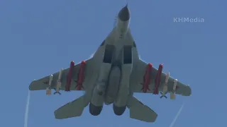 MiG-35 aerobatics at Army 2020 forum Kubinka