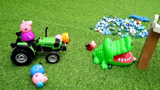 Marble run race ASMR ☆ Peppa Pig with Mini tractor || Haba Slope