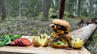 Simple Nature Cooking: King Hamburger in the Nordic Jungle