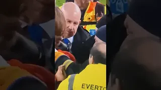 oil protester zip ties himself to the post Everton v Newcastle full video