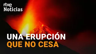 Un GÉISER de FUEGO y RÍOS de LAVA surgen del nuevo COLAPSO del CONO del volcán de LA PALMA | RTVE