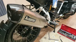BMW R 1250 GS  Akrapovic Exhaust fitting and sound