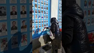 Вшанування памʼяті загиблих захисників у російсько-українській війні біля Михайлівського собору