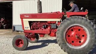 1974 International Farmall 966 2WD Tractor (Wayne Wuebker)