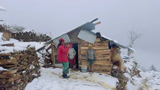 This is Himalayan Village Life | Ep-223 | Nepal| Most peaceful And Very Relaxing Life into the Snow