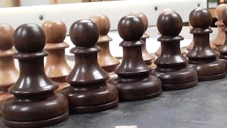 Woodturning a Chess Set Pawn in 3 Minutes