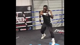 Terence Crawford at the gym ALWAYS IN A FIGHT SHAPE - Esnews