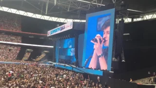 There's Nothing Holdin Me Back - Shawn Mendes (Summertime Ball 2017)