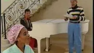 chuckle brothers silly song