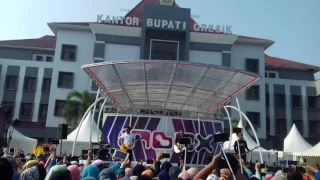 LAST CHILD SELURUH NAFAS INI INBOX SCTV LIVE GRESIK