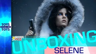 Unboxing the Star Ace Selene (Blue Eyes Version) from Underworld: Evolution