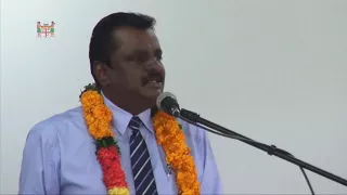 Fijian Minister for Local Government officiates at MGM High School prize giving ceremony