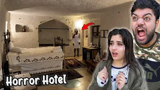 Living In A Haunted Horror Hotel For 24 Hours 😱