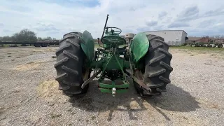 Oliver 550 Tractor GAS   Spring 2023 Consignment Auction