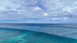 Lines Stacked to the Horizon | Pipeline, Oahu