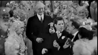 The end scene to George Whites scandals (1934). Rudy Vallee and Alice Faye