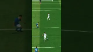 XABI ALONSO HALF FIELD GOAL