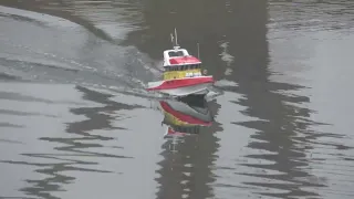 RC Boats, Foggy Lauderdale Canal, 11th May 2024