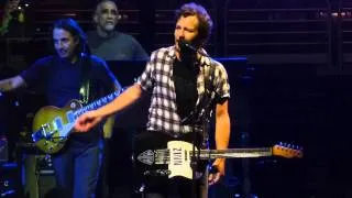 "Unthought Known" Pearl Jam@Wells Fargo Center Philadelphia 10/22/13 Lightning Bolt Tour