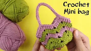 How to crochet a beautiful mini bag