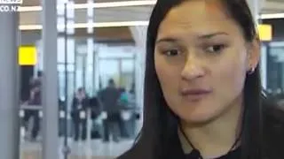 Valerie Adams Gets First Touch Of Olympic Gold Medal