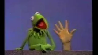 Sesame Street - Kermit talks about hands