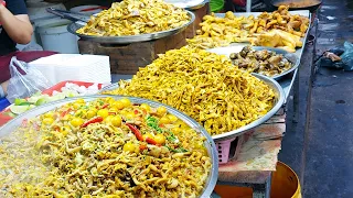 Braised Pork, Fried Chicken Intestine, Grilled Steak, Fried Noodles - Cambodian Street Food