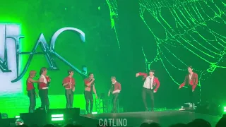 Lee Know & Changbin Dance To “Hype Boy” (By New Jeans) Fancam in Jakarta 121122