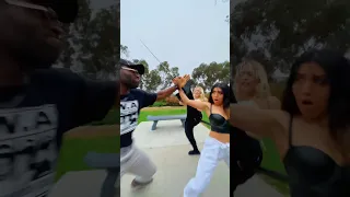 Mortal Kombat IRL! Swirv (me) vs Kiana & Lei 🗡️🪭  #fight #shorts