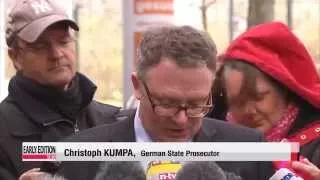 Germanwings co－pilot had searched suicide， cockpit doors on tablet： prosecutors