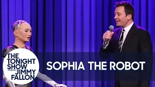 Sophia the Robot and Jimmy Sing a Duet of "Say Something"