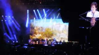 "The Long and Winding Road" Live Paul McCartney Boston 2013