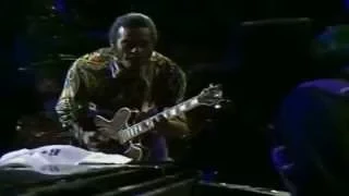 Chuck Berry - Roll Over Beethoven  & Sweet Sixteen - live  1972