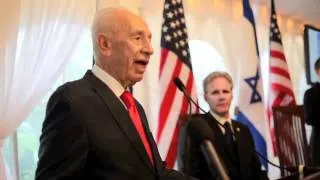 President Shimon Peres talks about Obama, his Medal of Freedom