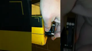 Removing Spider Alarm 2 with magnets