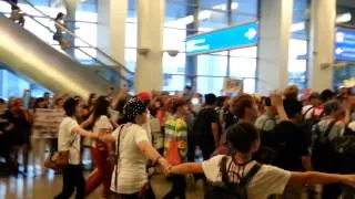 [FANCAM]130715 EXO in Sheremetyevo Airport MOSCOW