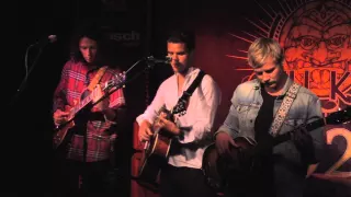Kaleo - "I Can't Go On Without You"  (Live In Sun King Studio 92)