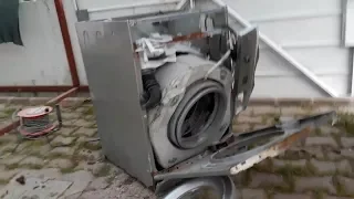 Çamaşır makinesi ! fun washing machine! Zavallı makine!
