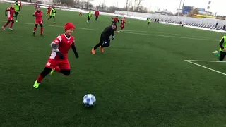 Юный вратарь делится опытом. Выходы один в один часть 2 (Young goalkeeper to share experiences)