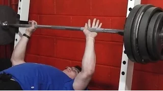 185kg / 407lbs Pause Bench Press