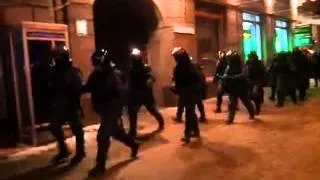 Military forces and berkut at Euromaidan