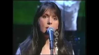 Clannad "I Will Find You" live on Jools Holland 9th July 1993