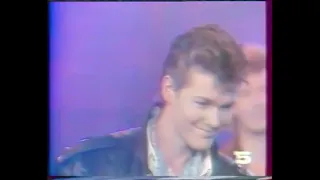 a-ha on French tv 1988 Manhattan Skyline