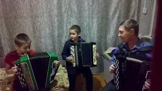 Мочаловы :Отец и сыновья. 😊