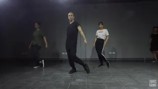 REIGHNBEAU - I Don't Want It (Voguing Choreo)